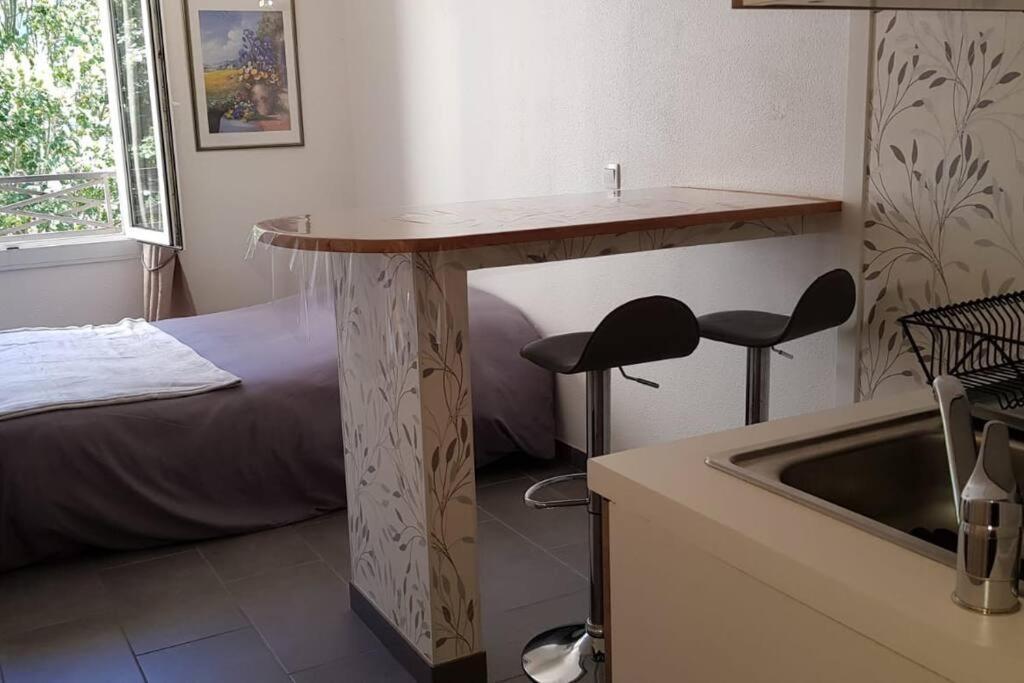 Апартаменты Cosy flat Бюсси-Сен-Жорж Экстерьер фото
